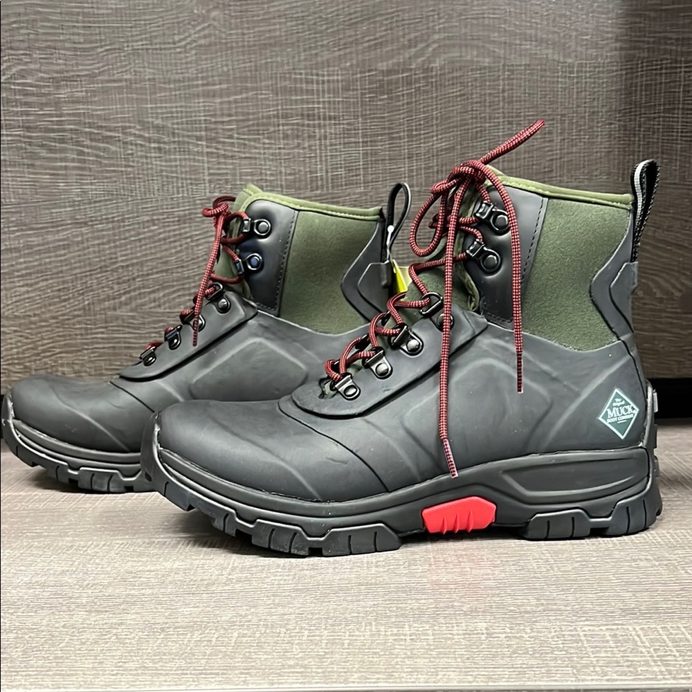Men's Muck Apex Lace-Up Up Boot (Black/Green) - Size 7
